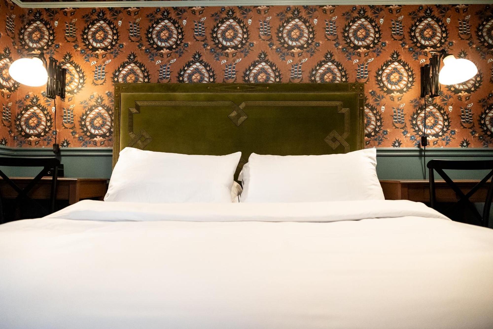 Deluxe King Suite,1740677618:JPEG